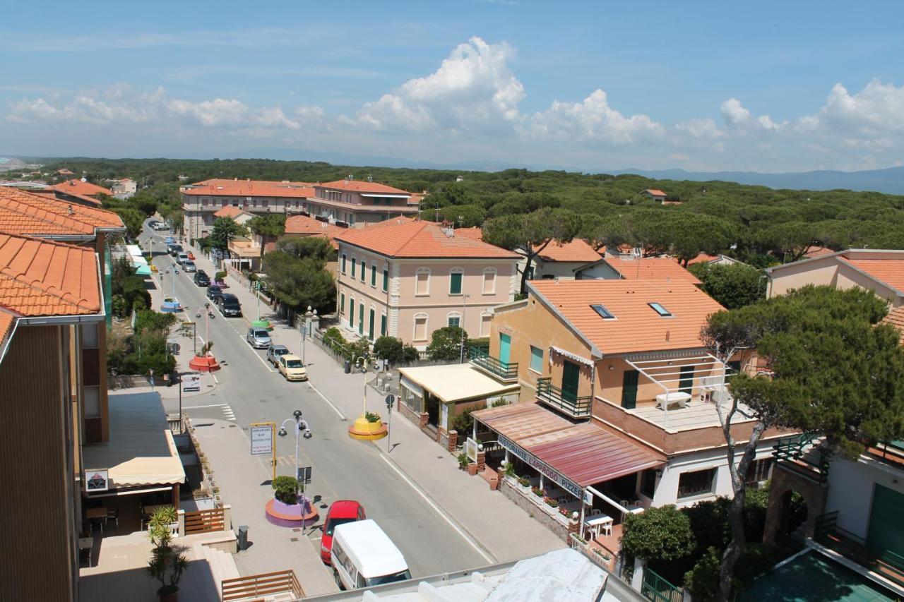 Liberius A Soli 100M Dal Mare Marina di Castagneto Carducci Luaran gambar